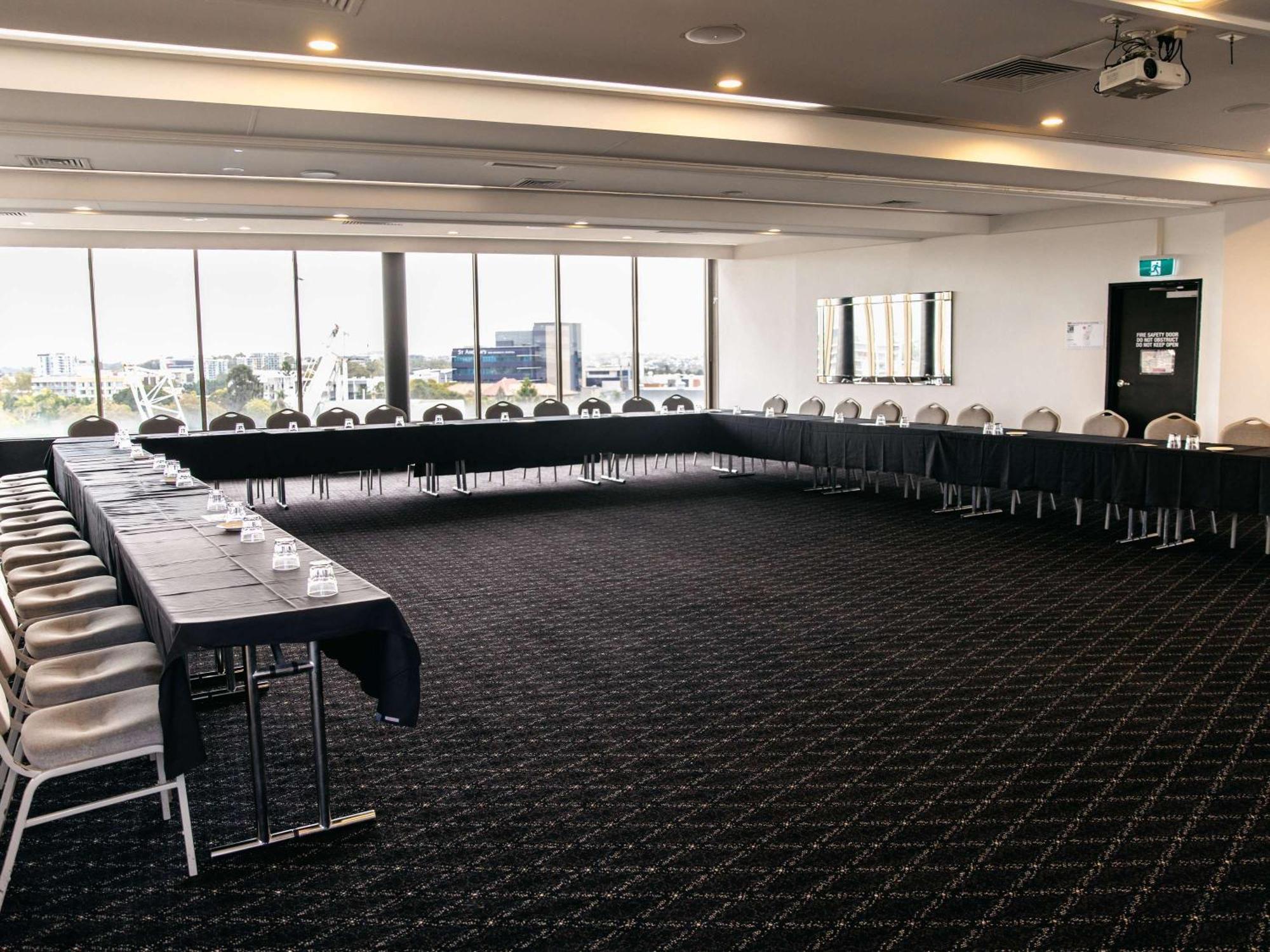 Mercure Brisbane Spring Hill Esterno foto