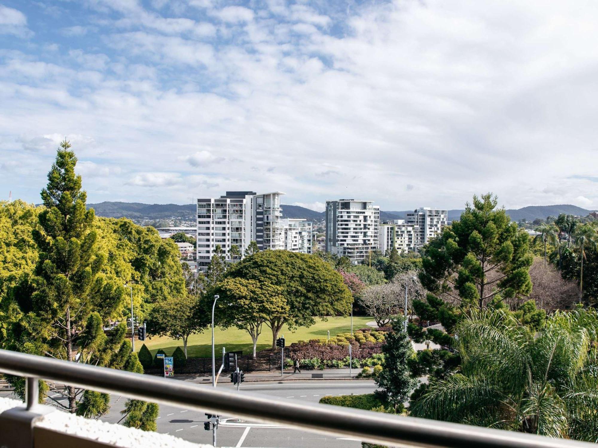 Mercure Brisbane Spring Hill Esterno foto