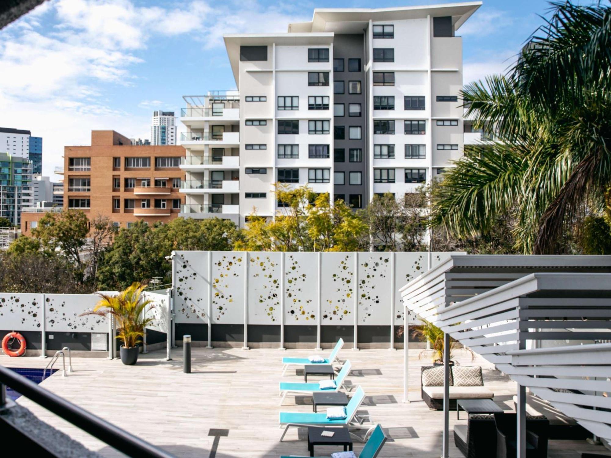 Mercure Brisbane Spring Hill Esterno foto