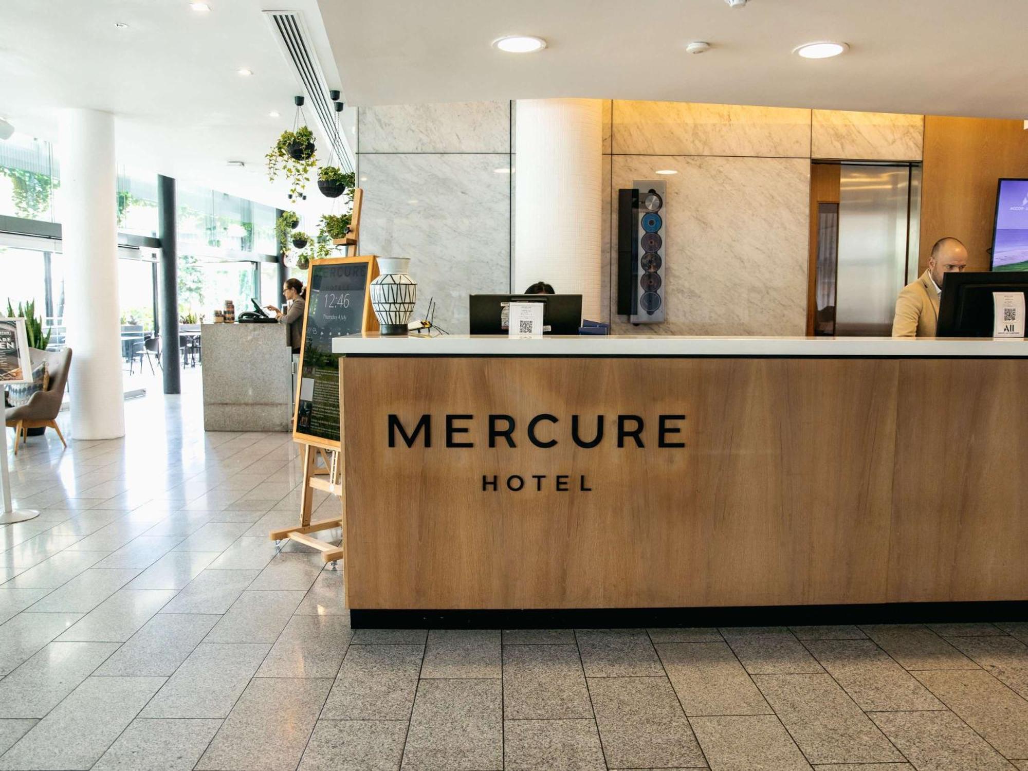 Mercure Brisbane Spring Hill Esterno foto